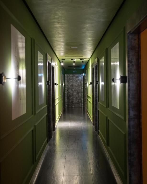 Hotel Gloria Ks Priştine Dış mekan fotoğraf