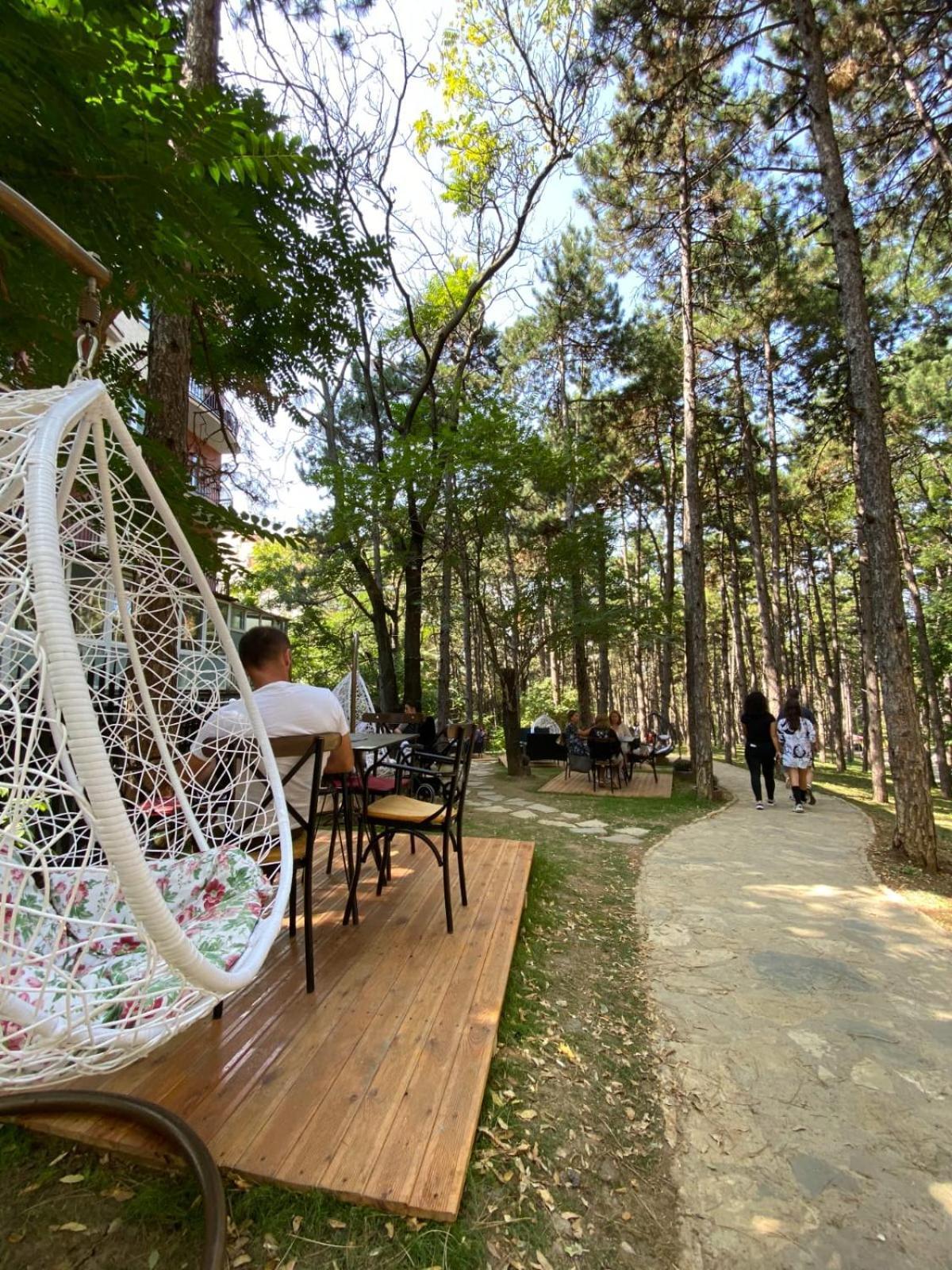 Hotel Gloria Ks Priştine Dış mekan fotoğraf